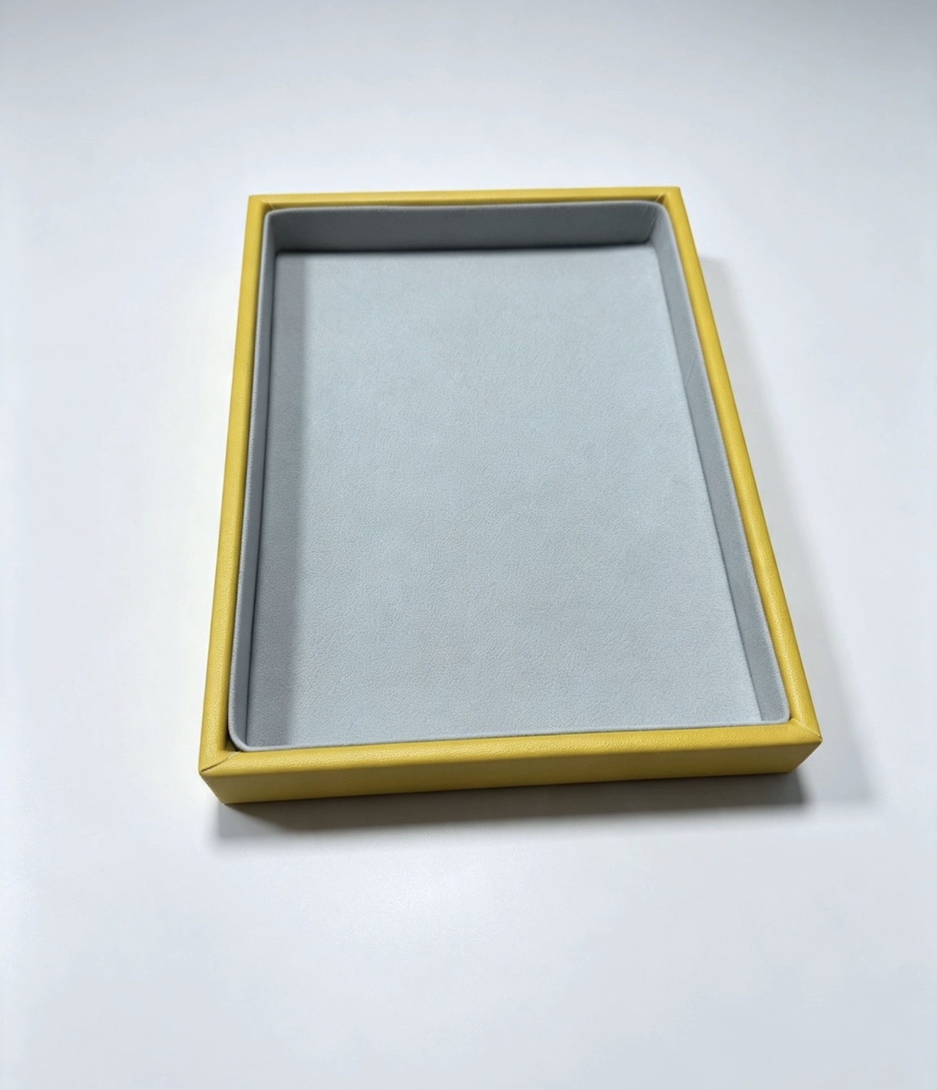 Tray